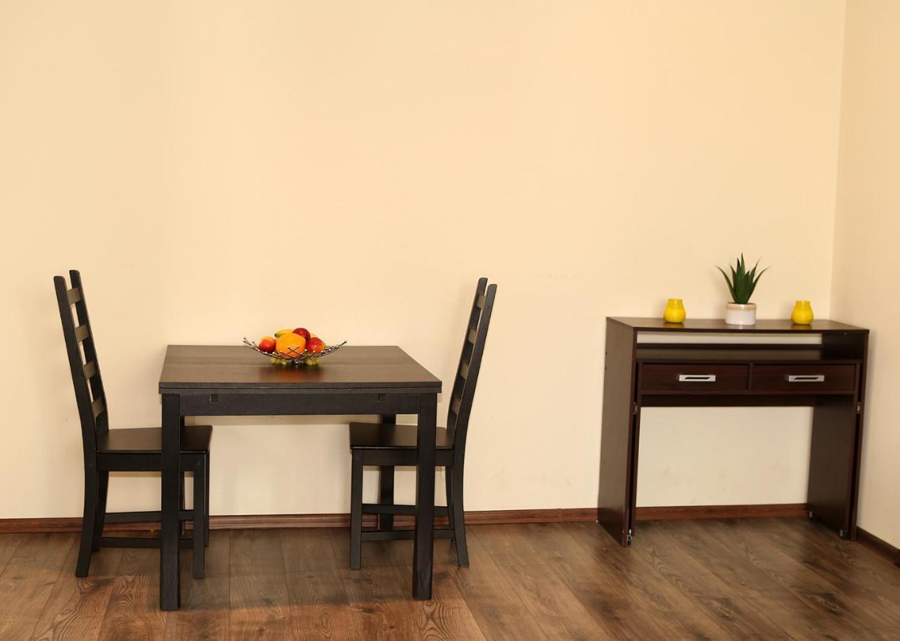 City Center Apartment In Middle Of Bratislava Luaran gambar